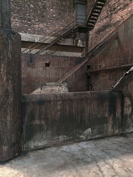 Domino Sugar Refining Plant, Williamsburg (photo by John Haber, 2014)