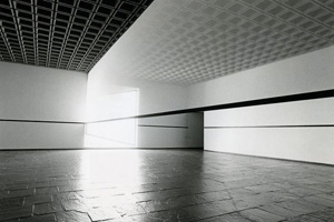 Robert Irwin's Scrim veil—Black rectangle—Natural light (photo by Warren Silverman, Whitney Museum of American Art, 1977)